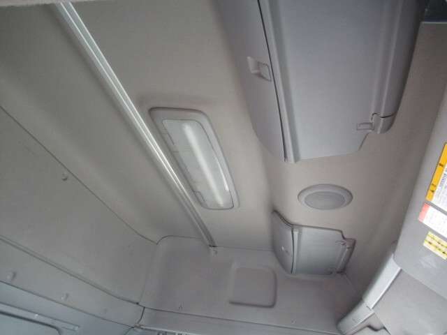 日野プロフィアアルミウイング大型（10t）[写真26]