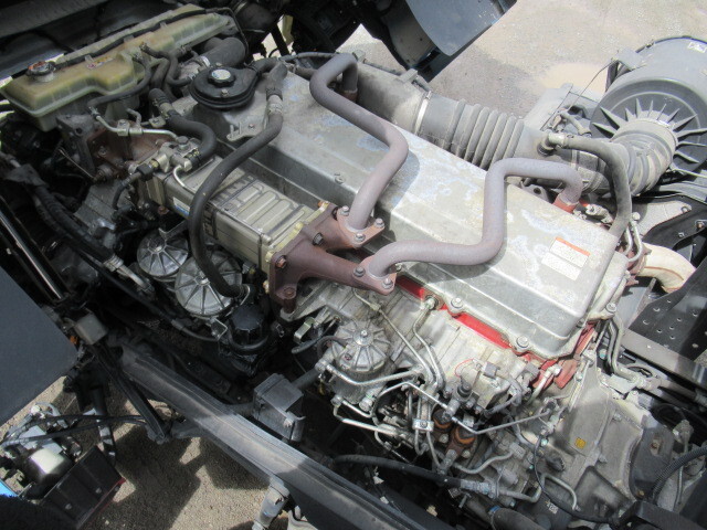 日野プロフィアアルミウイング大型（10t）[写真35]