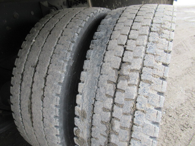 日野プロフィアアルミウイング大型（10t）[写真39]