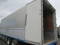 日野プロフィアアルミウイング大型（10t）[写真08]