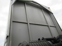 いすゞギガアルミウイング大型（10t）[写真37]