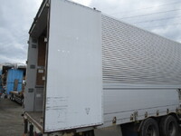 いすゞギガアルミウイング大型（10t）[写真07]