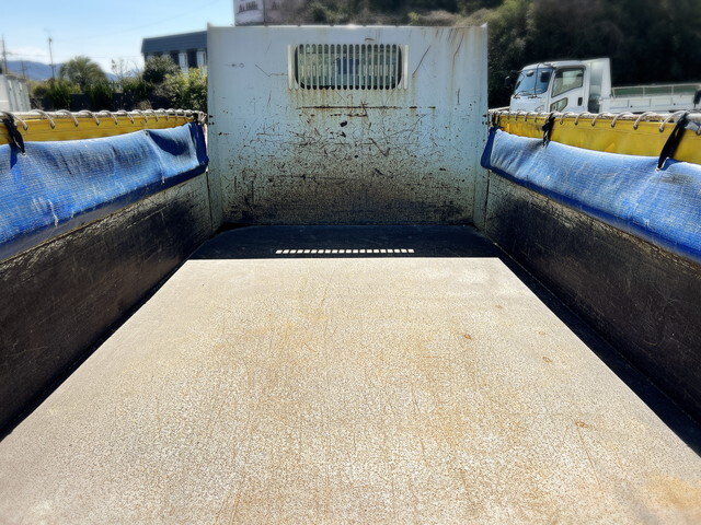 三菱ふそうキャンターダンプ小型（2t・3t）[写真12]