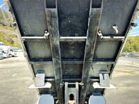 三菱ふそうキャンターダンプ小型（2t・3t）[写真16]