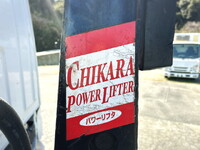 三菱ふそうキャンターコンテナ専用車小型（2t・3t）[写真14]