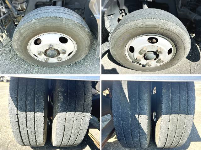 三菱ふそうキャンターコンテナ専用車小型（2t・3t）[写真17]