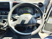 三菱ふそうキャンターコンテナ専用車小型（2t・3t）[写真34]