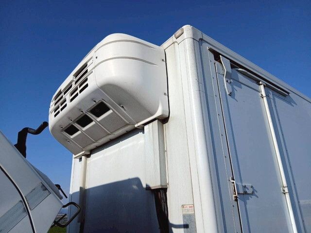 日野デュトロ冷凍車（冷蔵車）小型（2t・3t）[写真37]