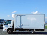 日野デュトロ冷凍車（冷蔵車）小型（2t・3t）[写真07]