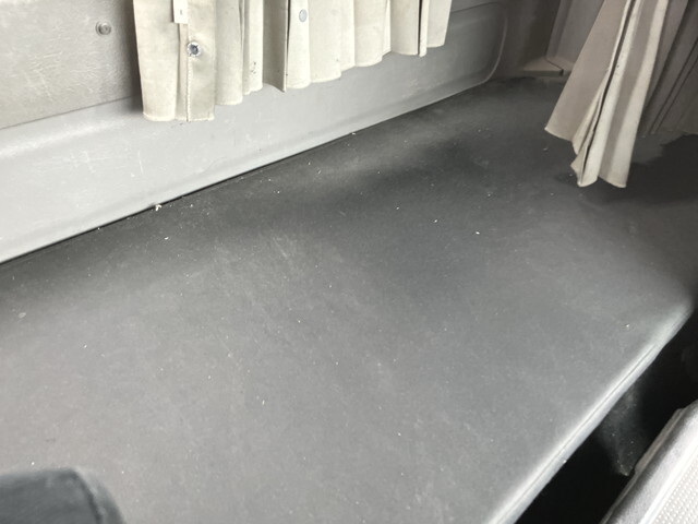 日野レンジャーコンテナ専用車中型（4t）[写真35]