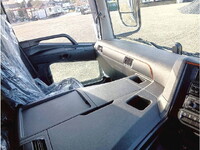 三菱ふそうスーパーグレート冷凍車（冷蔵車）大型（10t）[写真25]