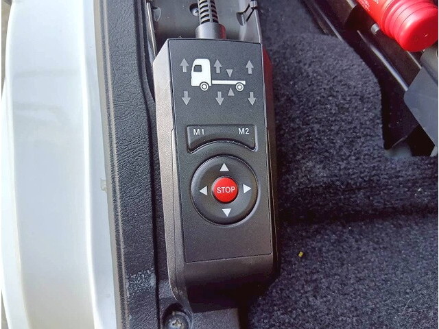 三菱ふそうスーパーグレート冷凍車（冷蔵車）大型（10t）[写真27]