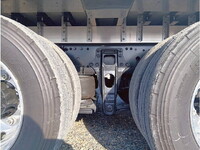 三菱ふそうスーパーグレート冷凍車（冷蔵車）大型（10t）[写真35]