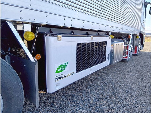 三菱ふそうスーパーグレート冷凍車（冷蔵車）大型（10t）[写真37]