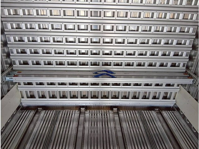 三菱ふそうスーパーグレート冷凍車（冷蔵車）大型（10t）[写真07]