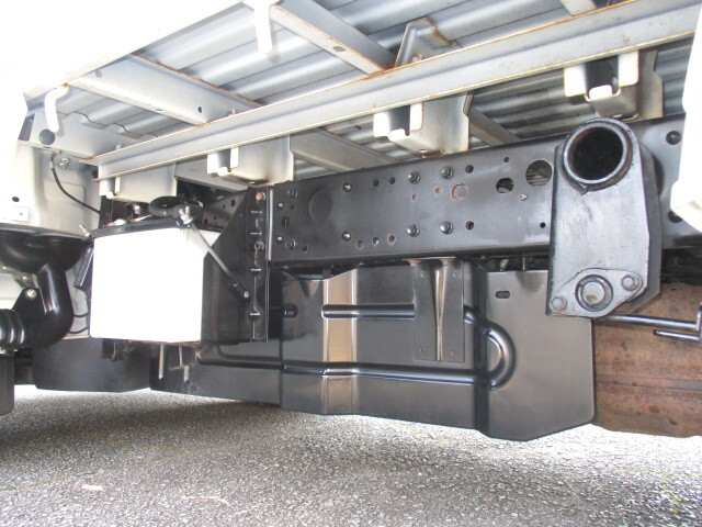 マツダボンゴ平ボディ小型（2t・3t）[写真16]