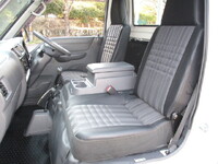 マツダボンゴ平ボディ小型（2t・3t）[写真34]