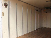 いすゞエルフ冷凍車（冷蔵車）小型（2t・3t）[写真15]