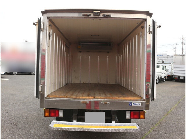 いすゞエルフ冷凍車（冷蔵車）小型（2t・3t）[写真17]