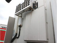 いすゞエルフ冷凍車（冷蔵車）小型（2t・3t）[写真21]