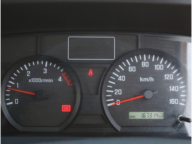 いすゞエルフ冷凍車（冷蔵車）小型（2t・3t）[写真29]