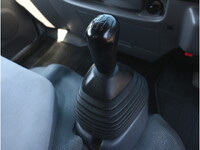 いすゞエルフ冷凍車（冷蔵車）小型（2t・3t）[写真31]