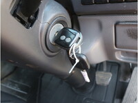 いすゞエルフ冷凍車（冷蔵車）小型（2t・3t）[写真35]