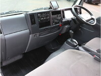 いすゞエルフパネルバン小型（2t・3t）[写真29]