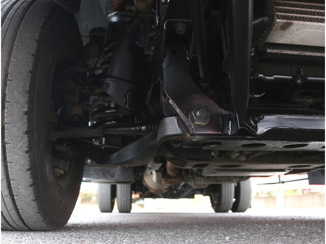 いすゞエルフパネルバン小型（2t・3t）[写真38]