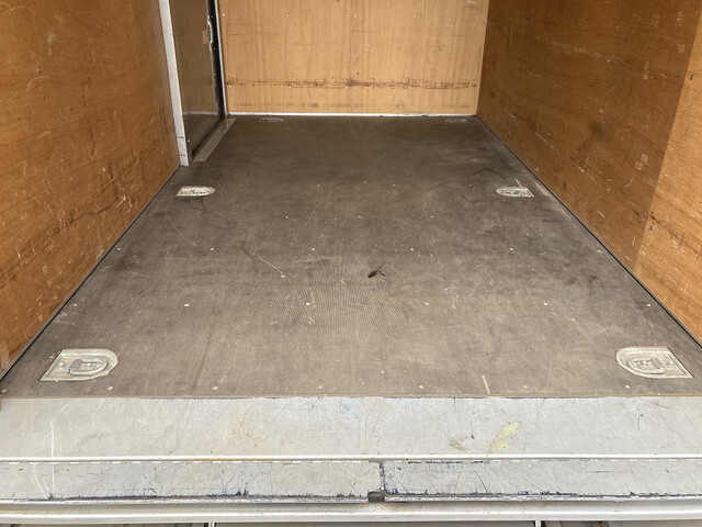 トヨタダイナアルミバン小型（2t・3t）[写真25]