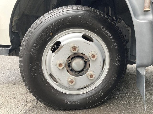 トヨタダイナアルミバン小型（2t・3t）[写真32]