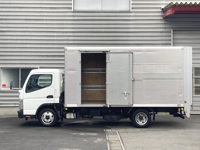 日産アトラスアルミバン小型（2t・3t）[写真04]