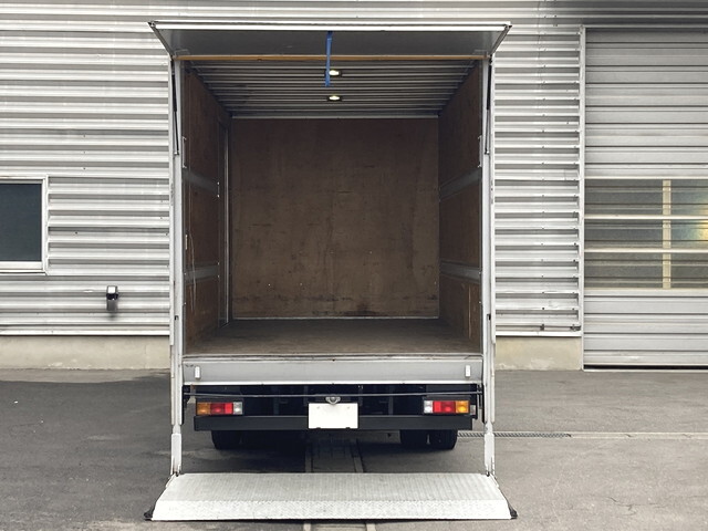 日産アトラスアルミバン小型（2t・3t）[写真05]