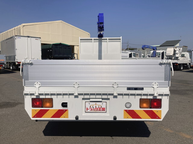 いすゞフォワードセルフクレーン4段中型（4t）[写真11]