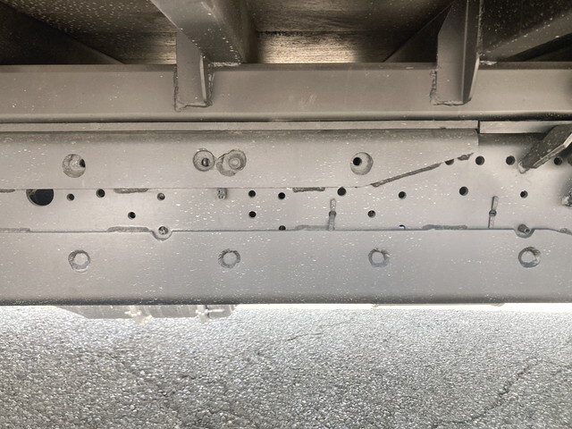 いすゞフォワードセルフクレーン4段中型（4t）[写真23]