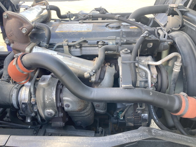 いすゞフォワードセルフクレーン4段中型（4t）[写真27]