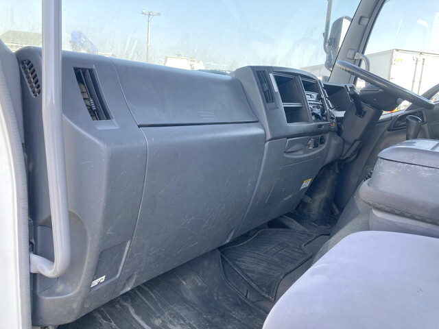 いすゞフォワードセルフクレーン4段中型（4t）[写真31]