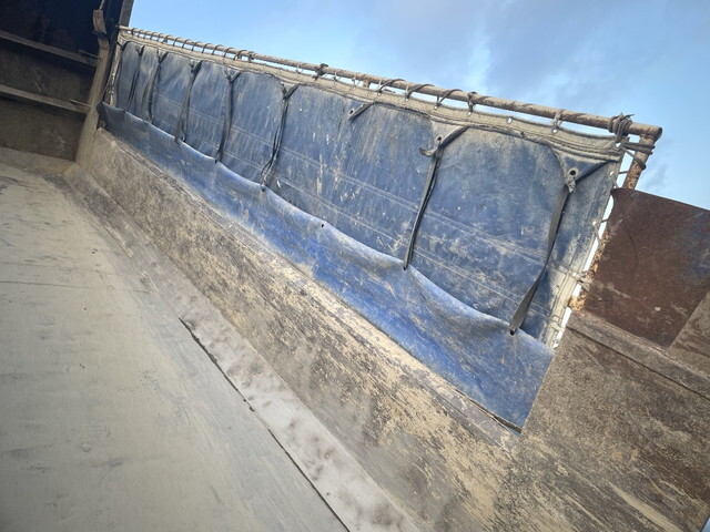 三菱ふそうスーパーグレートダンプ大型（10t）[写真10]