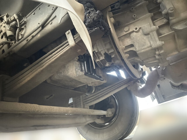 三菱ふそうスーパーグレートダンプ大型（10t）[写真21]