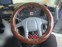 三菱ふそうスーパーグレートダンプ大型（10t）[写真37]