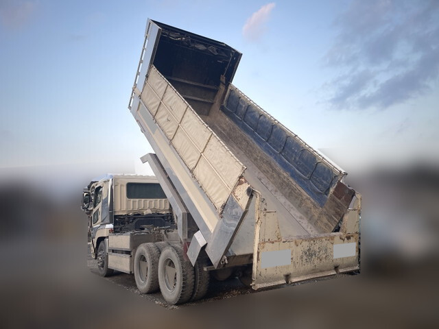 三菱ふそうスーパーグレートダンプ大型（10t）[写真04]