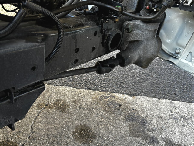 三菱ふそうキャンター平ボディ小型（2t・3t）[写真24]