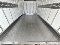 三菱ふそうキャンター冷凍車（冷蔵車）小型（2t・3t）[写真11]