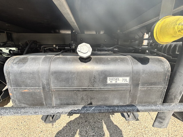 三菱ふそうキャンター冷凍車（冷蔵車）小型（2t・3t）[写真19]