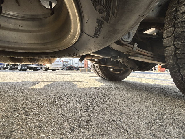 三菱ふそうキャンター冷凍車（冷蔵車）小型（2t・3t）[写真22]