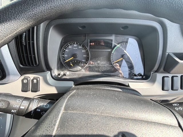 三菱ふそうキャンター冷凍車（冷蔵車）小型（2t・3t）[写真32]