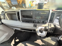 三菱ふそうキャンター冷凍車（冷蔵車）小型（2t・3t）[写真36]