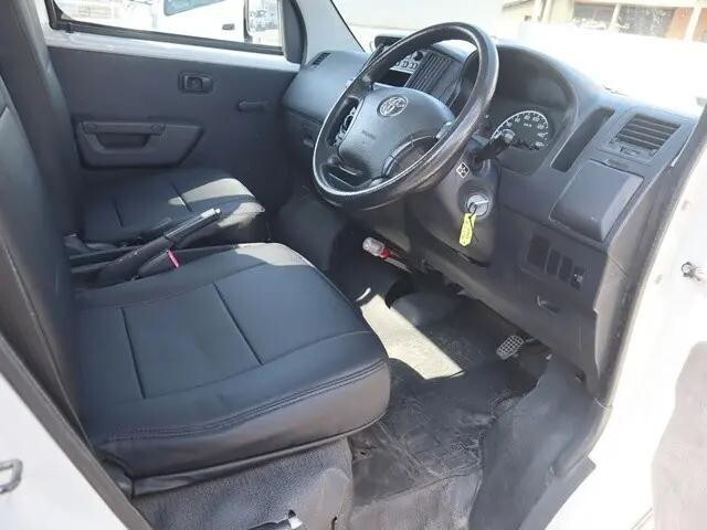 トヨタタウンエース平ボディ小型（2t・3t）[写真26]