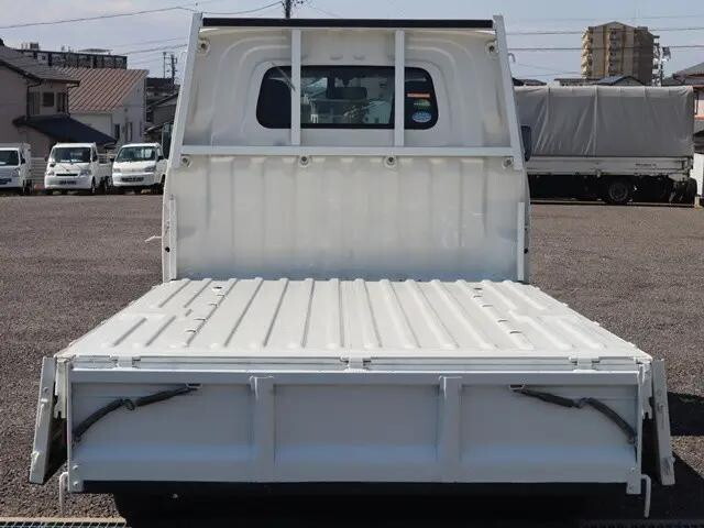 トヨタタウンエース平ボディ小型（2t・3t）[写真09]