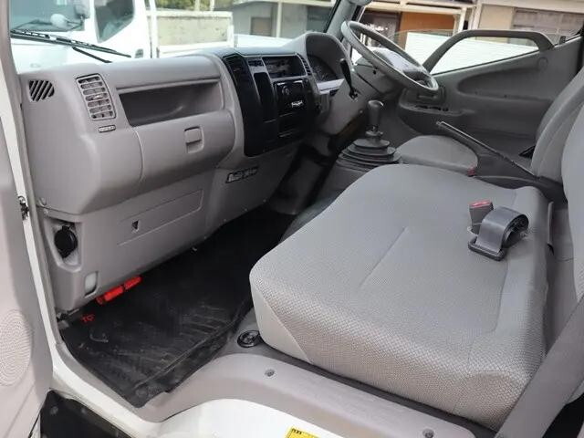 トヨタダイナ幌車小型（2t・3t）[写真27]